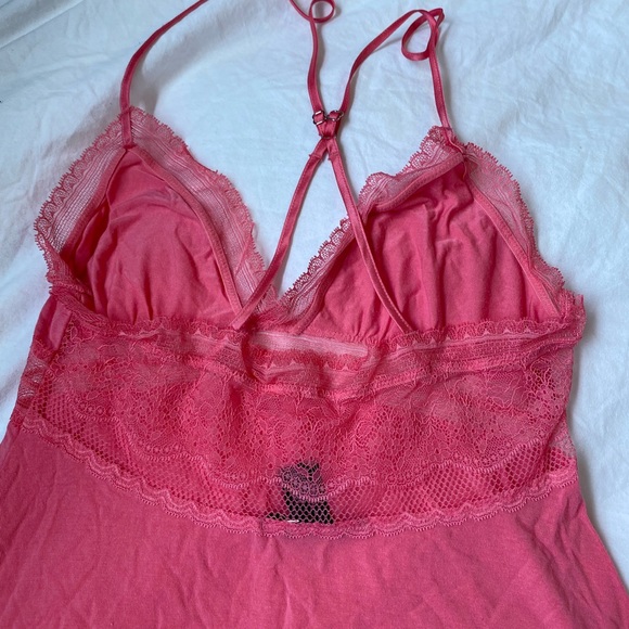 Victoria Secret Coral sleep set - Picture 4 of 5